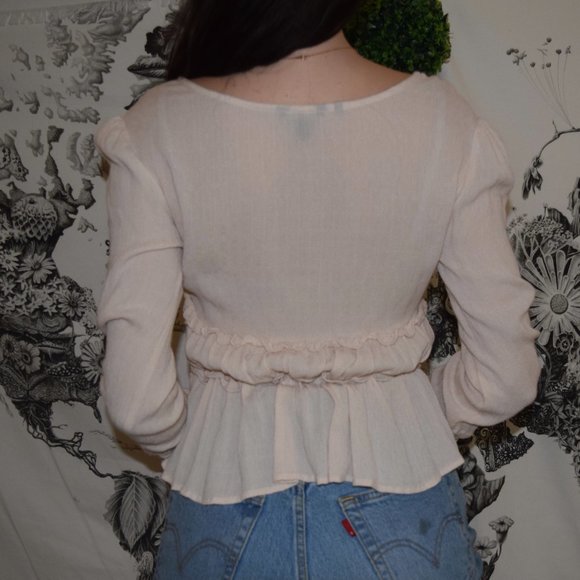 Flowy Beige Blouse - Picture 2 of 2